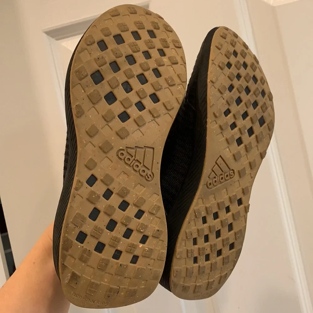 KIDS Adidas Sneakers - Picture 3 of 3